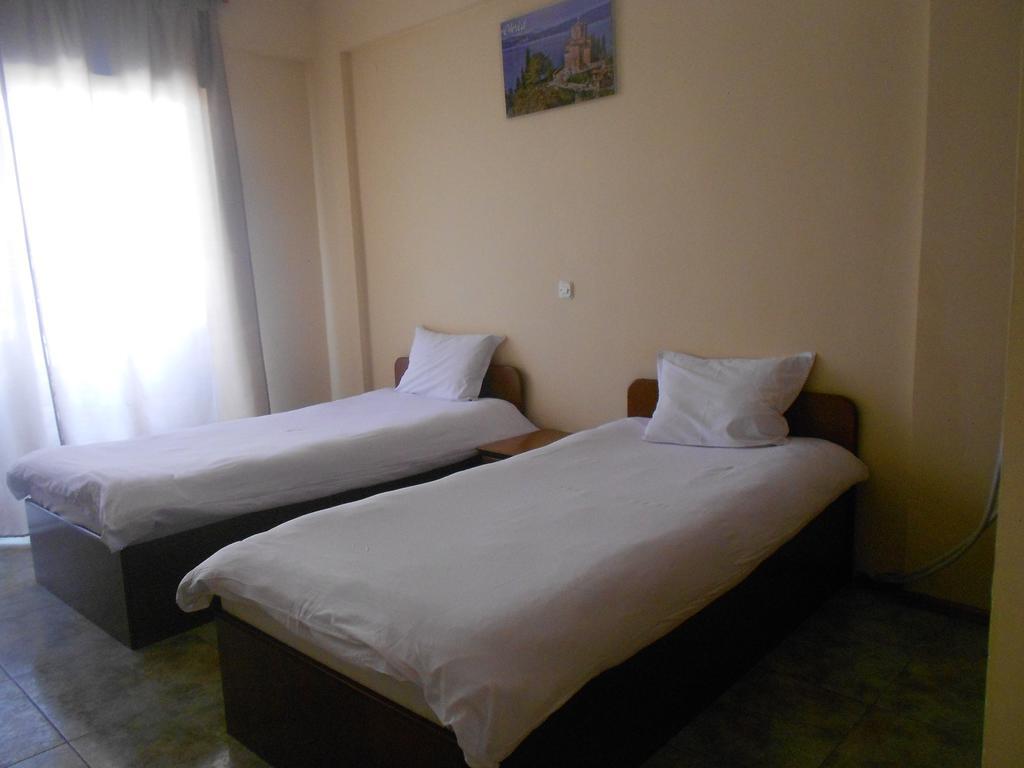 Montenegrin Inn Ohrid Bagian luar foto