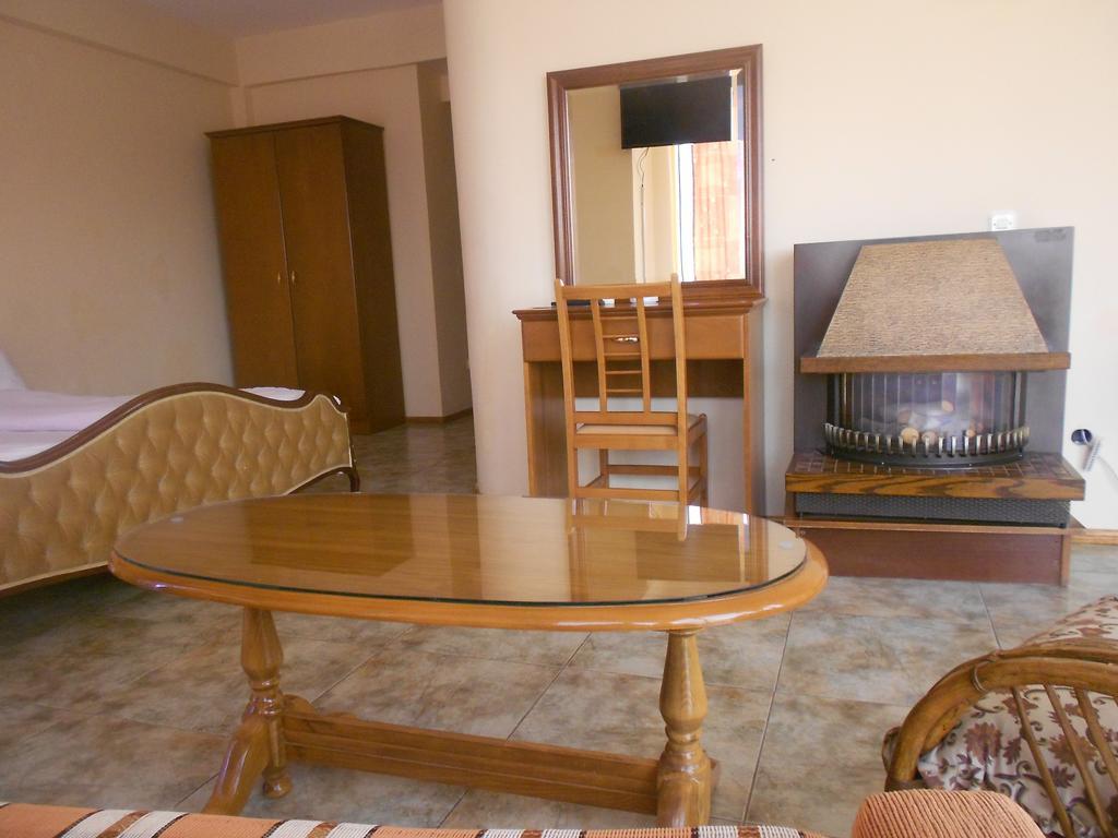 Montenegrin Inn Ohrid Bagian luar foto