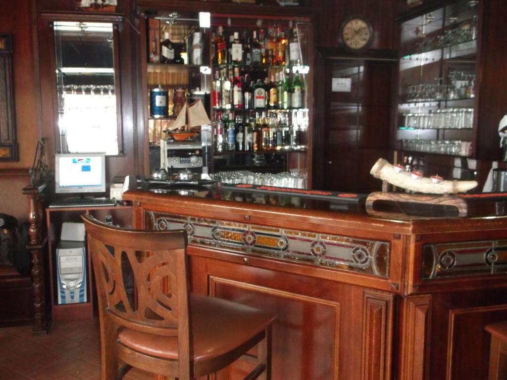 Montenegrin Inn Ohrid Bagian luar foto