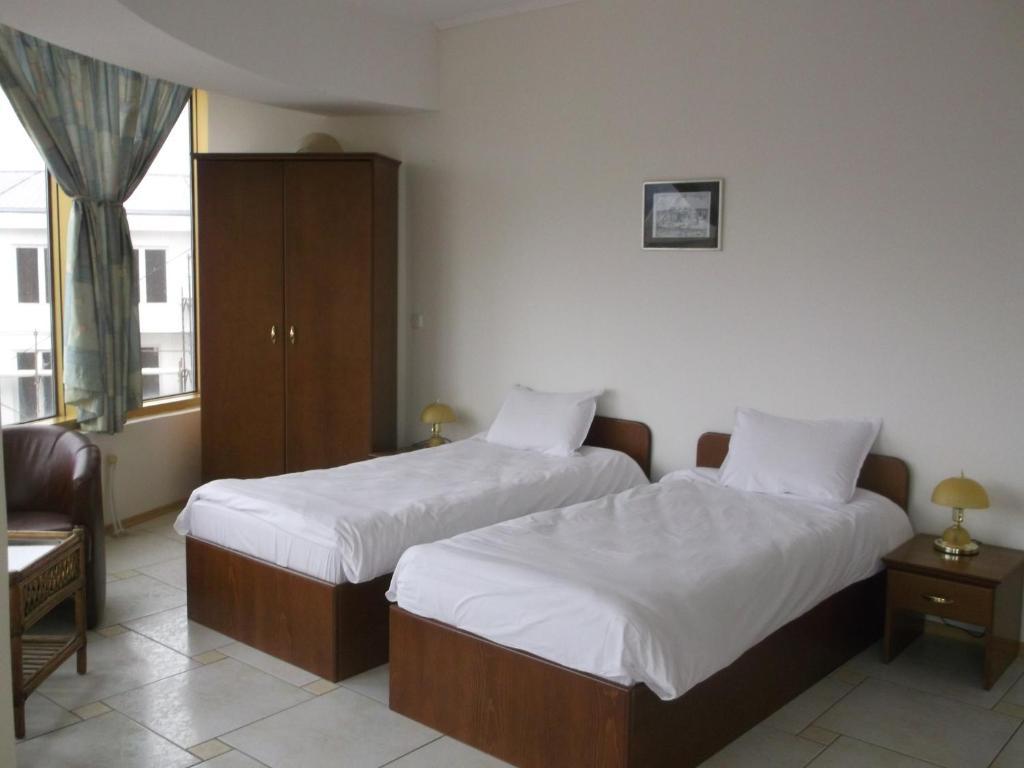 Montenegrin Inn Ohrid Ruang foto