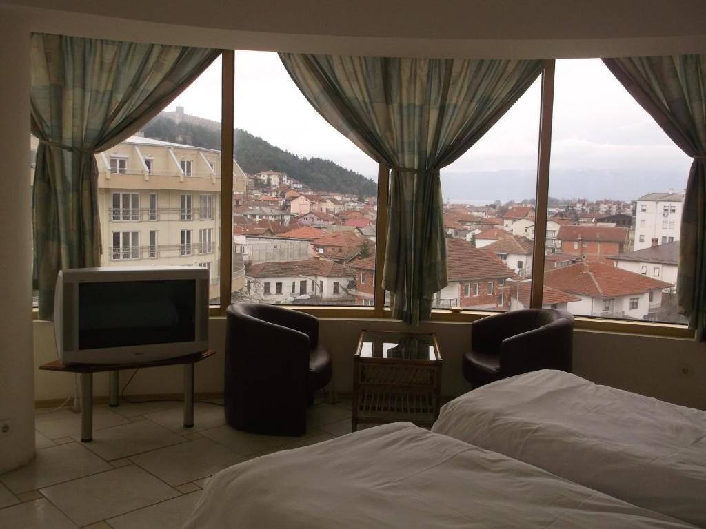 Montenegrin Inn Ohrid Ruang foto